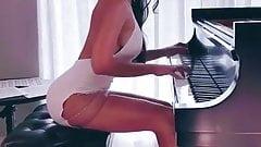 girlfriend It makes you want to learn the piano weird